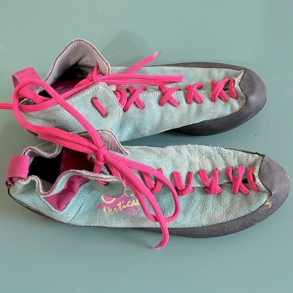 Men’s Climbing Shoes VTG 5.10 vertical size 11.5 - Picture 2 of 2